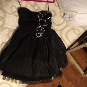 Alice+Olivia minidress w rhinestone detail size xs